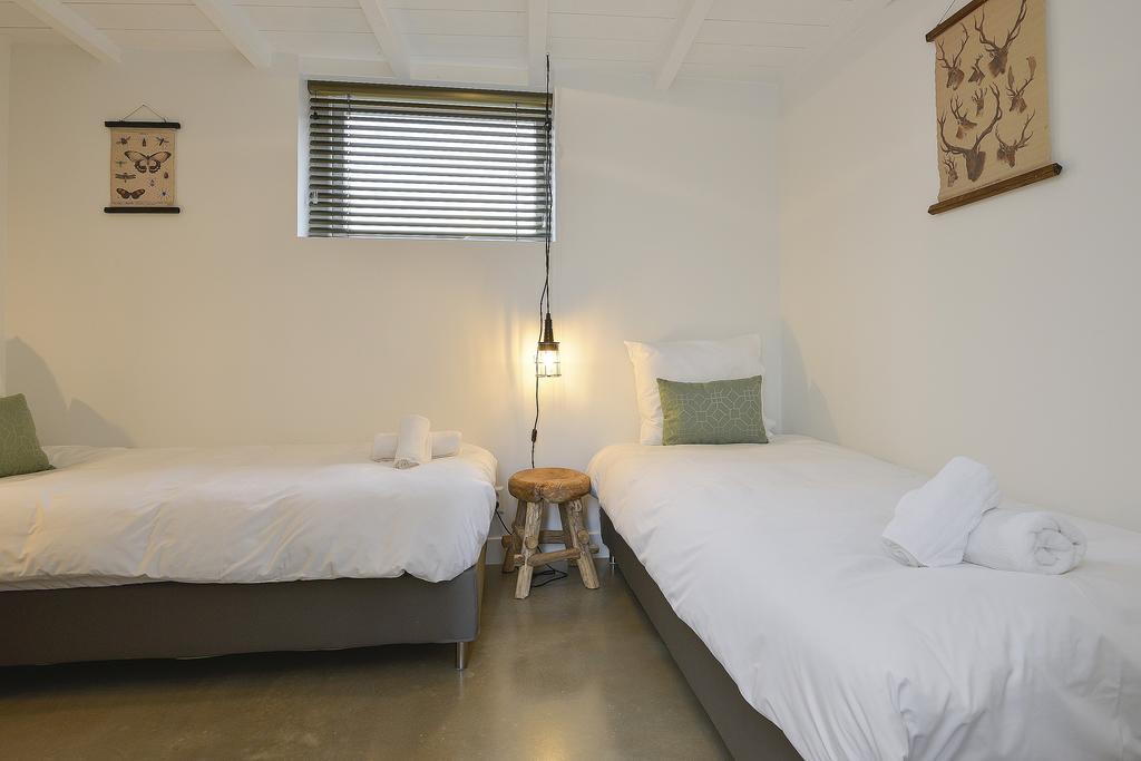 Endless Summer Beach Apartments ซานด์โวร์ต ภายนอก รูปภาพ
